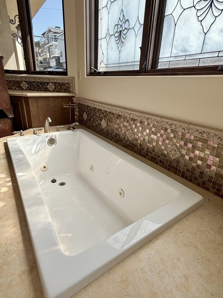 301 28th St Unit A #A - Photo 7 of 43