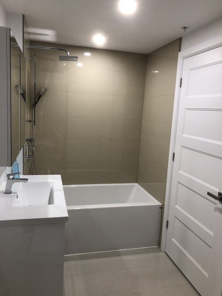 355 Boul Brunswick #208 - Photo 5 of 13