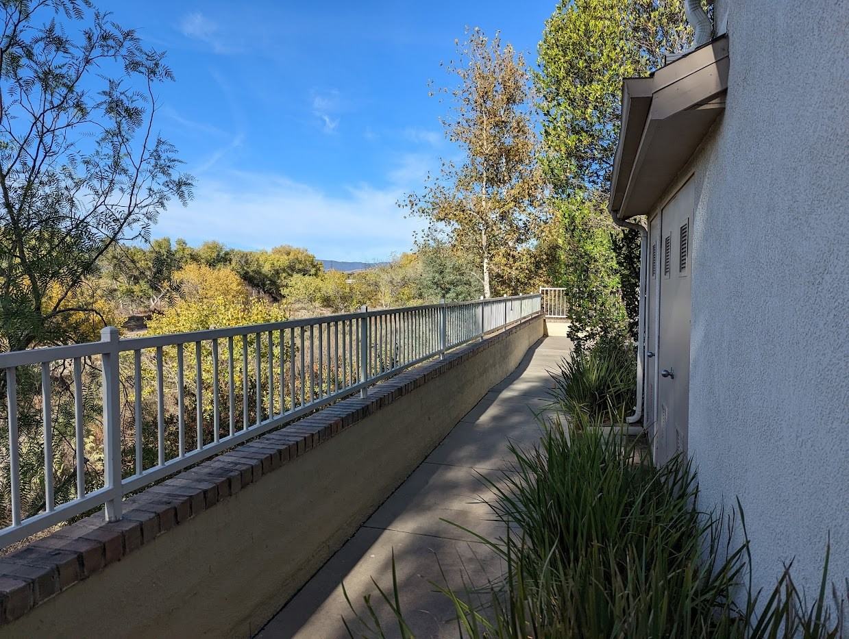 27009 Channel Ln #7 - Photo 5 of 32