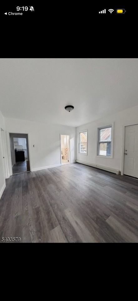 9 Sparrow St - Photo 2 of 8