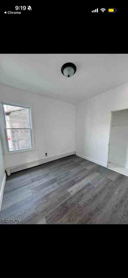 9 Sparrow St - Photo 6 of 8