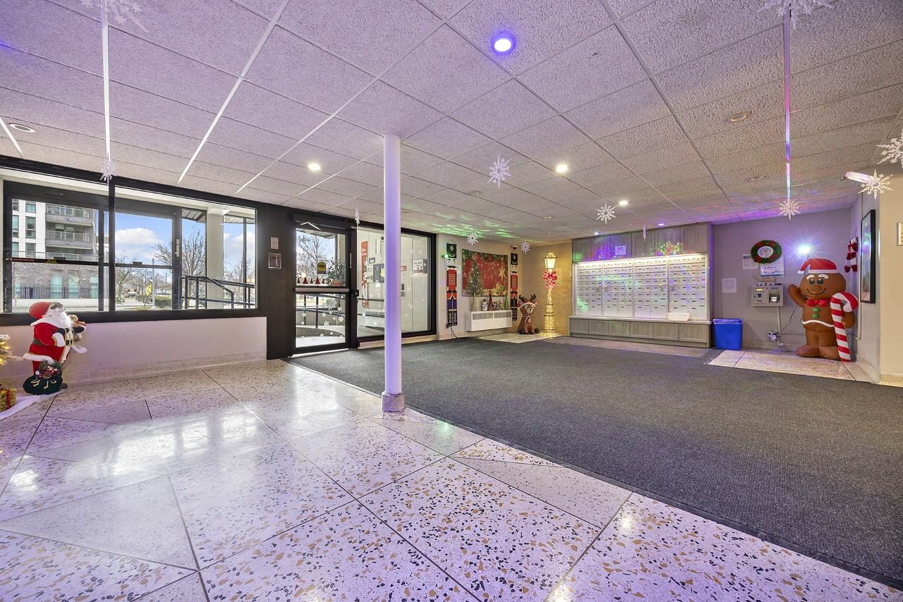 70 Esther Lorrie Drive - Photo 5 of 9