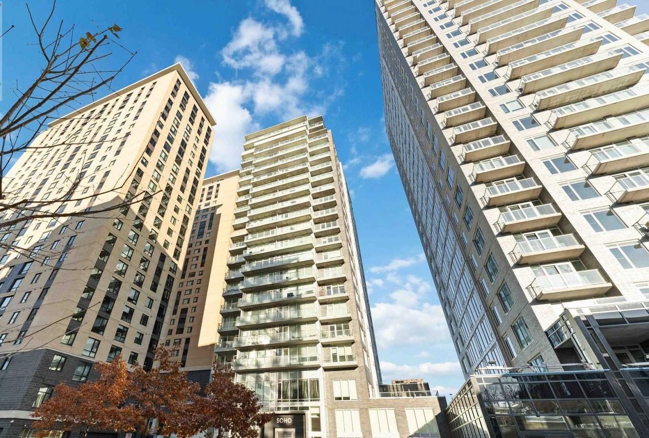 Unit 707 - Photo 2 of 16