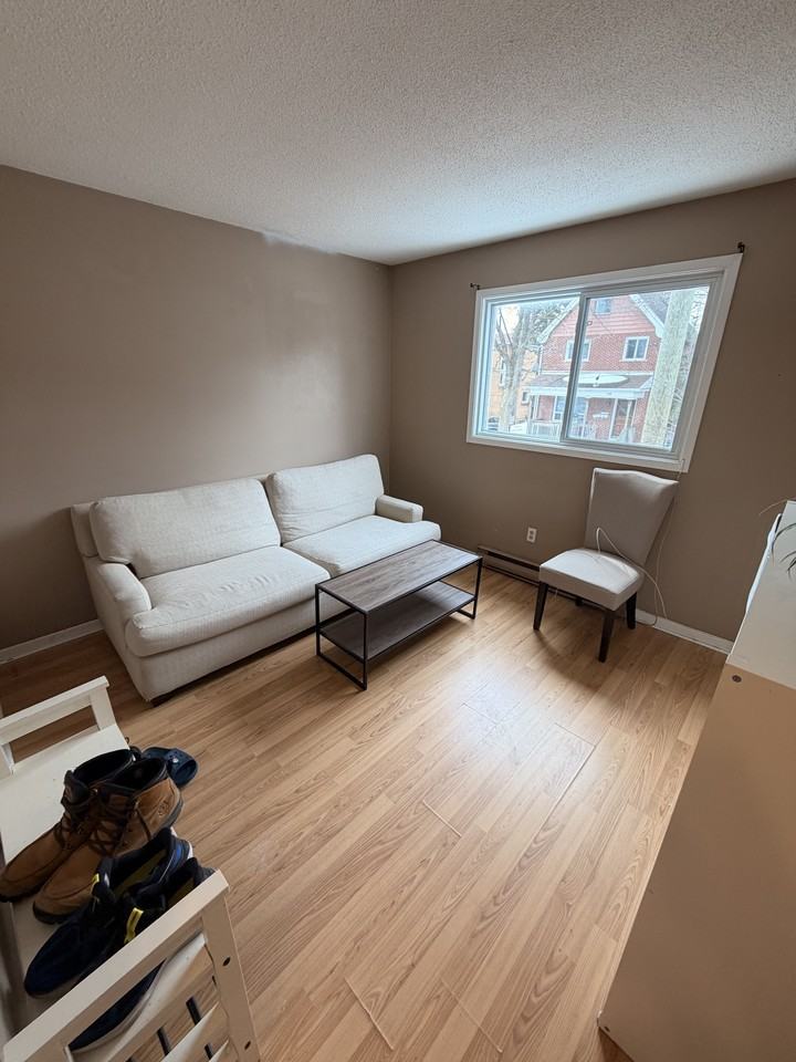 63 Nelson Street - Photo 4 of 10