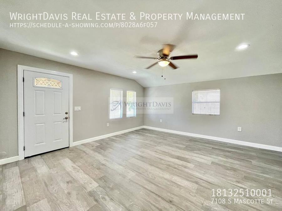 7108 S Mascotte St - Photo 3 of 30