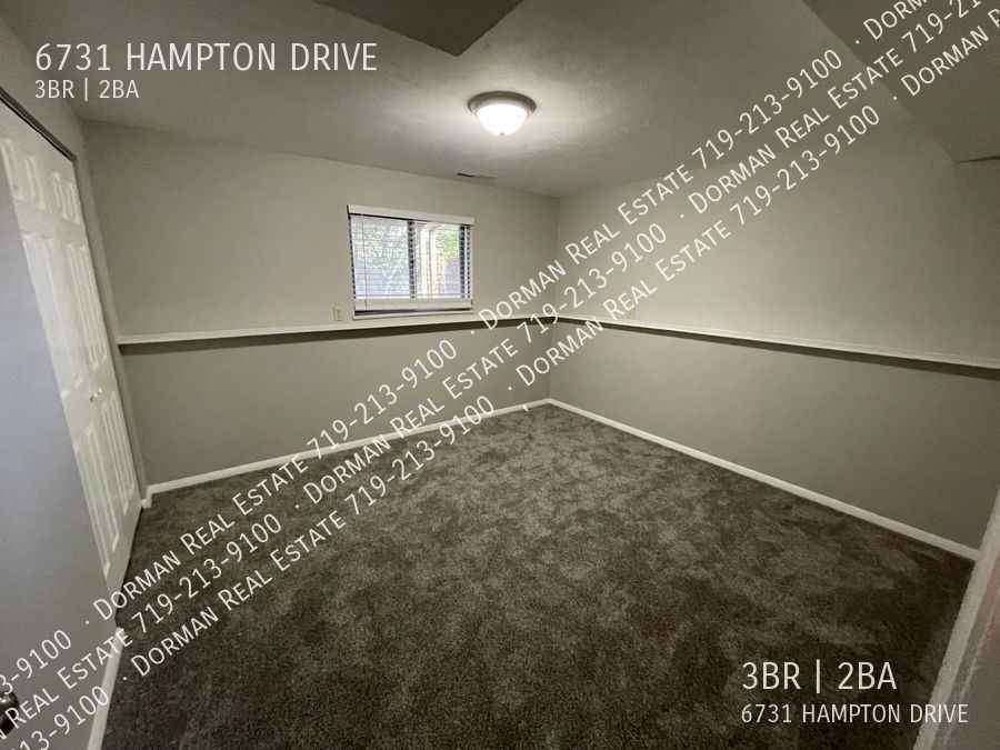 6731 Hampton Dr - Photo 4 of 12