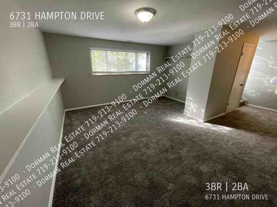 6731 Hampton Dr - Photo 7 of 12
