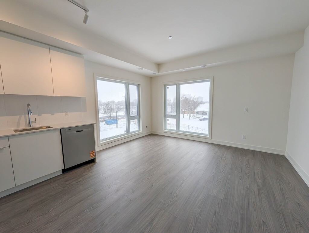 16 Melbourne Ave - Photo 3 of 21