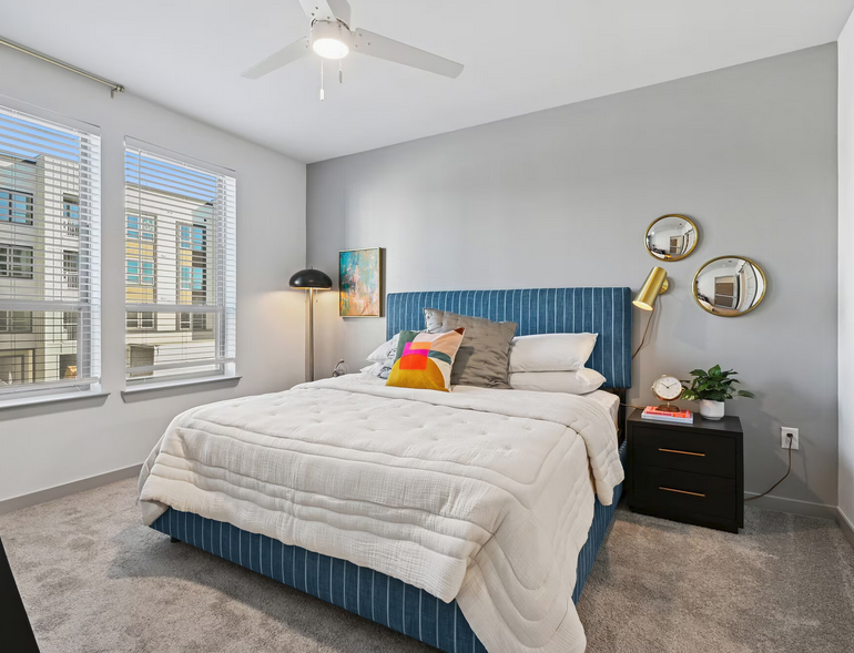 150 East Arbrook Boulevard #73.009 - Photo 7 of 8