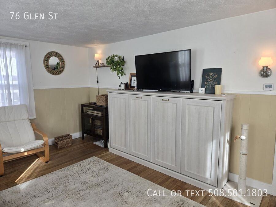 76 Glen St - Photo 6 of 24