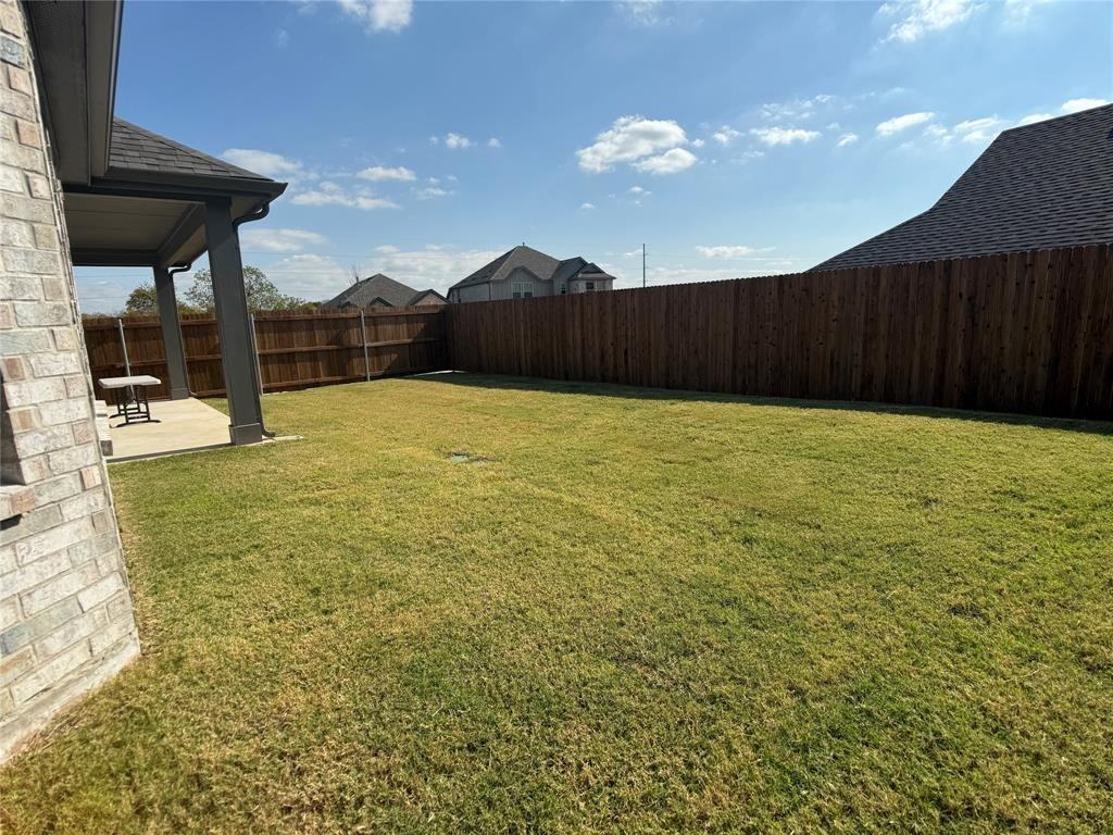 401 Forsyth Dr #401 - Photo 7 of 18