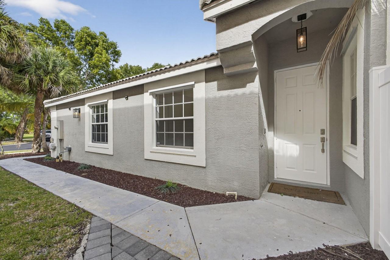 1475 Running Oak Ln #1475 - Photo 2 of 50