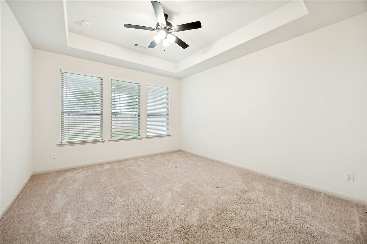 6018 Bristol Spur Ln #6018 - Photo 3 of 24