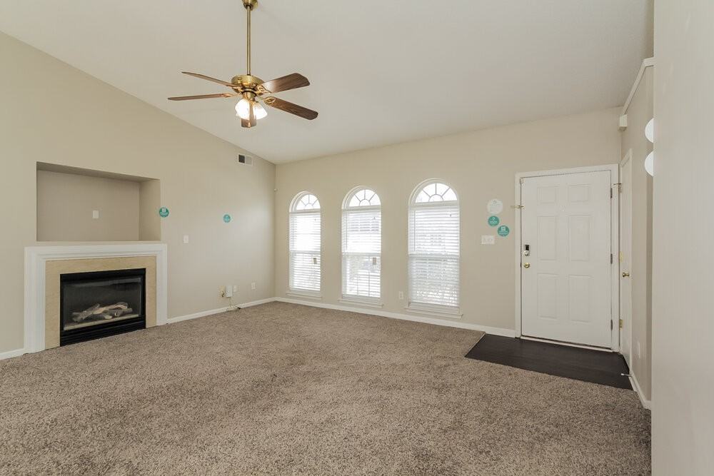 6123 Goldenfield Dr - Photo 6 of 19