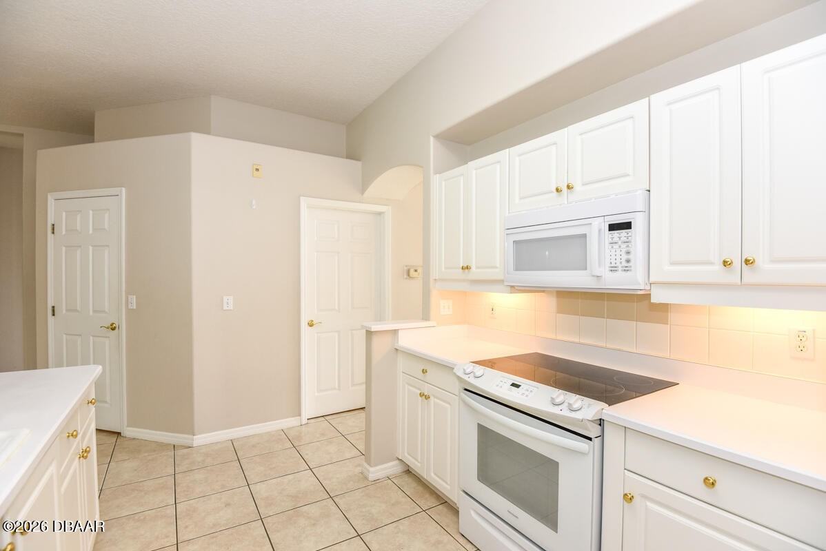 1237 Sunningdale Ln #1237 - Photo 5 of 33