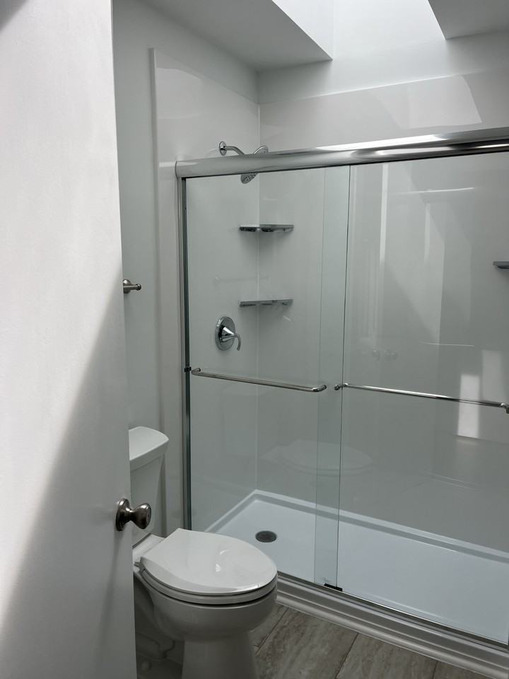 1283 Llewellyn Rd - Photo 4 of 15