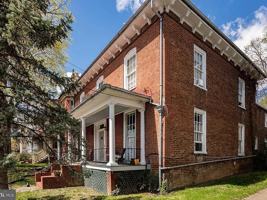 featured image of 229 Kalorama St #8