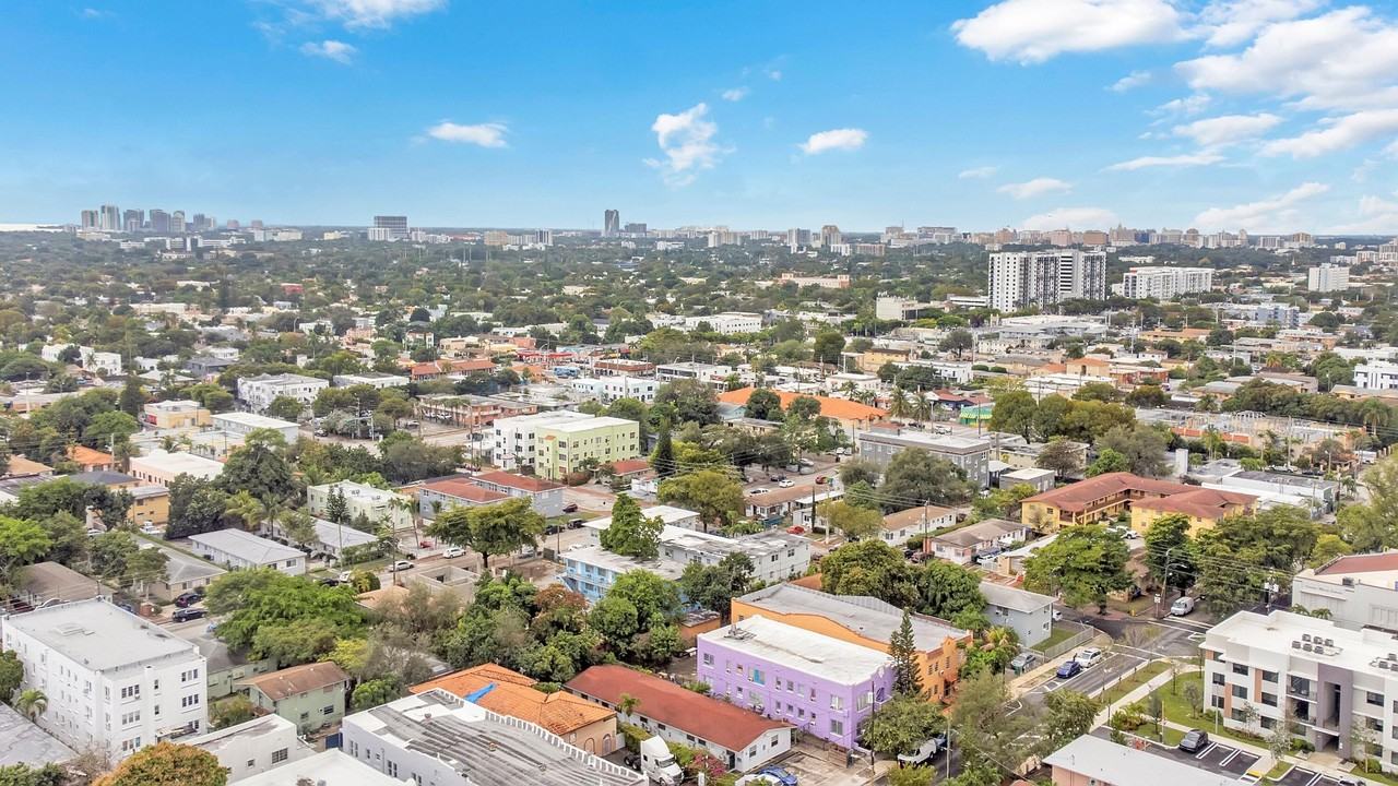 1554 Sw 5th St #155411C - Photo 6 of 12