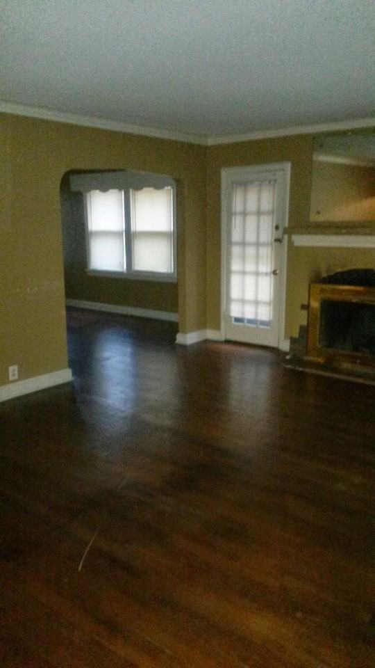 7400 Forest Ave - Photo 4 of 17