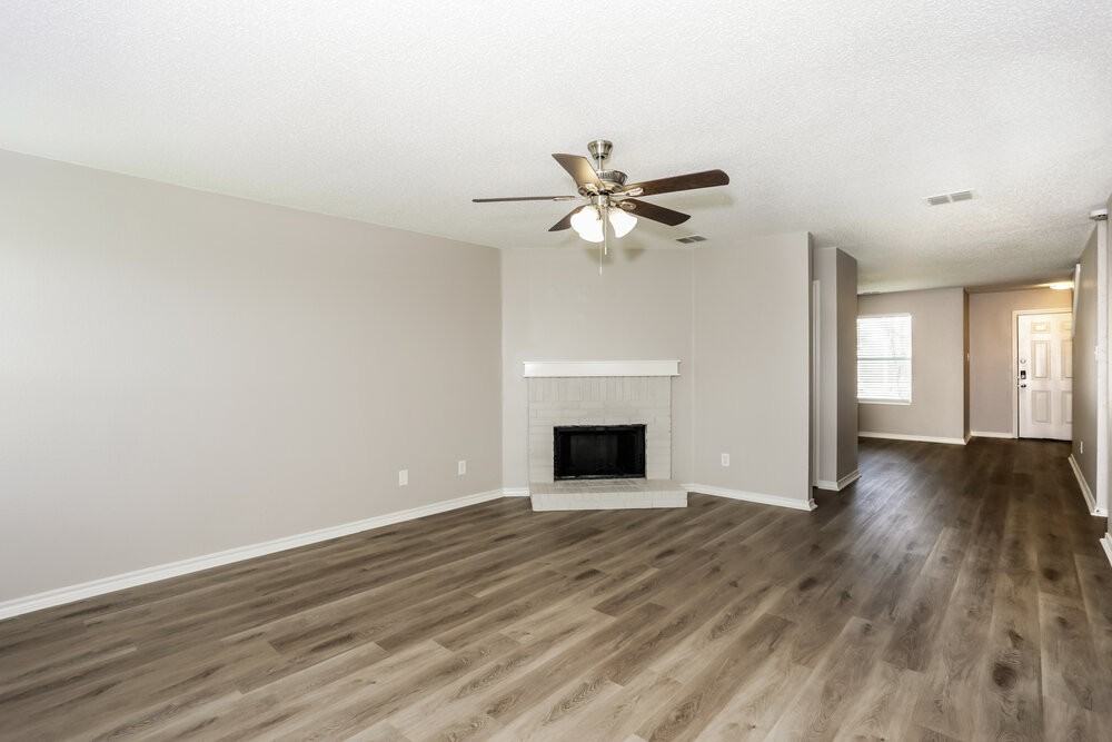 4349 Meadowknoll Dr - Photo 5 of 17