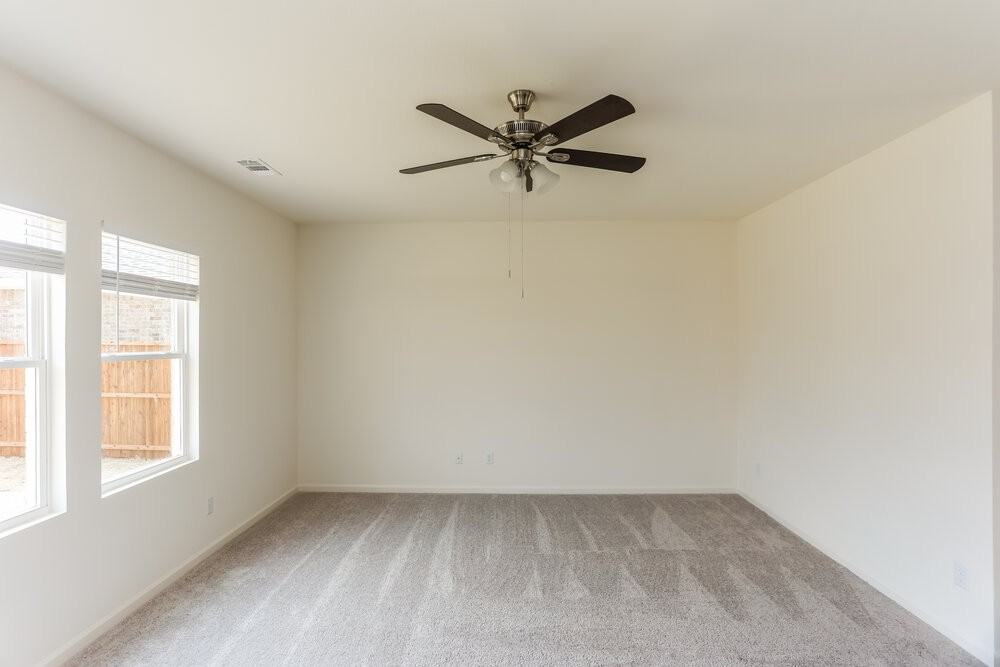 1832 Pueblo St - Photo 4 of 17