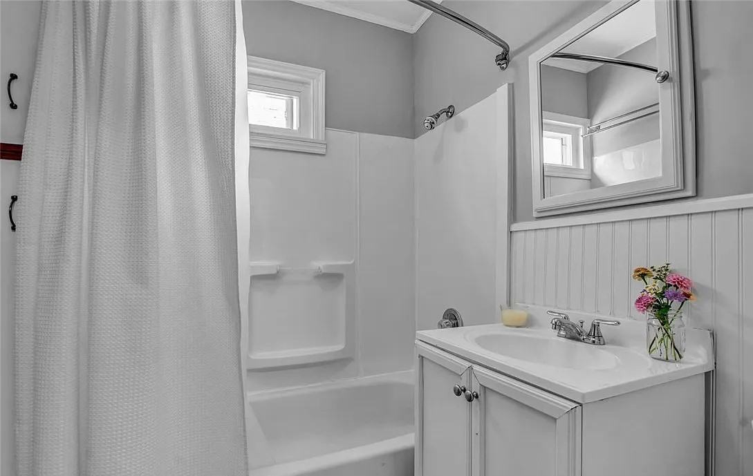 68 Sunset St - Photo 5 of 8