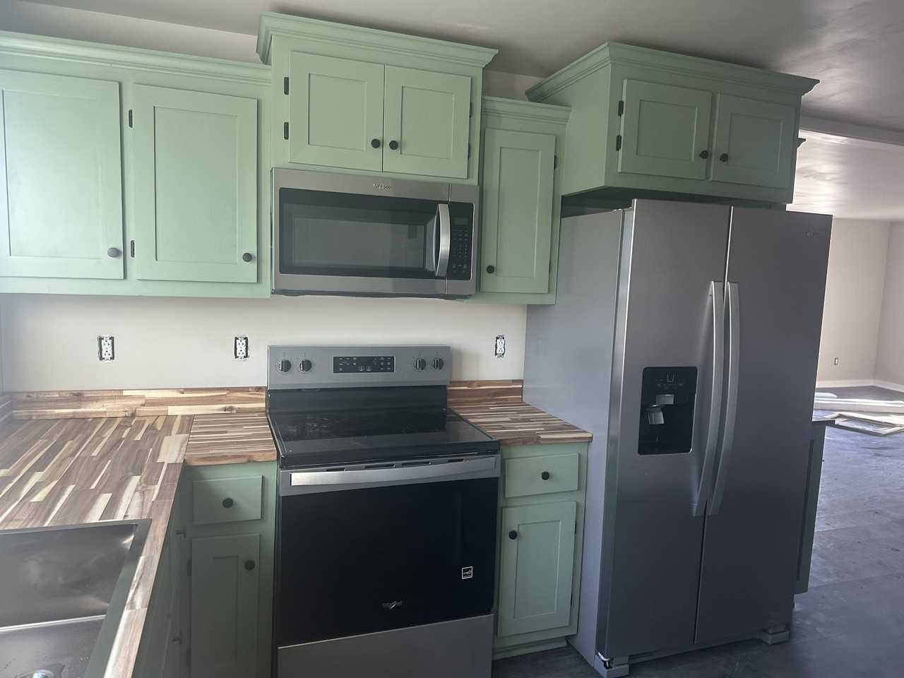 1820 Circle Dr - Photo 3 of 3