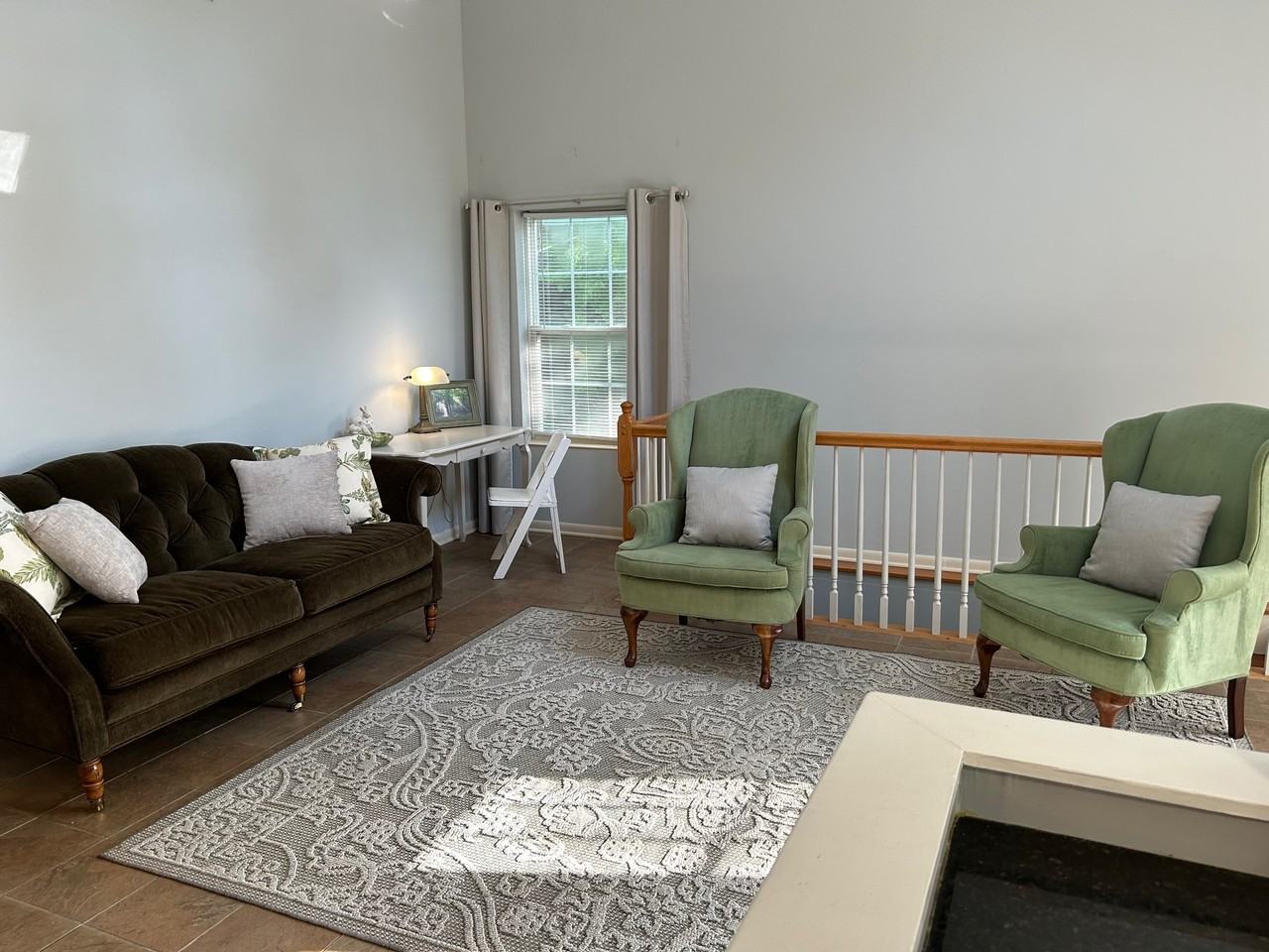 807 Elk Mills Rd - Photo 2 of 13