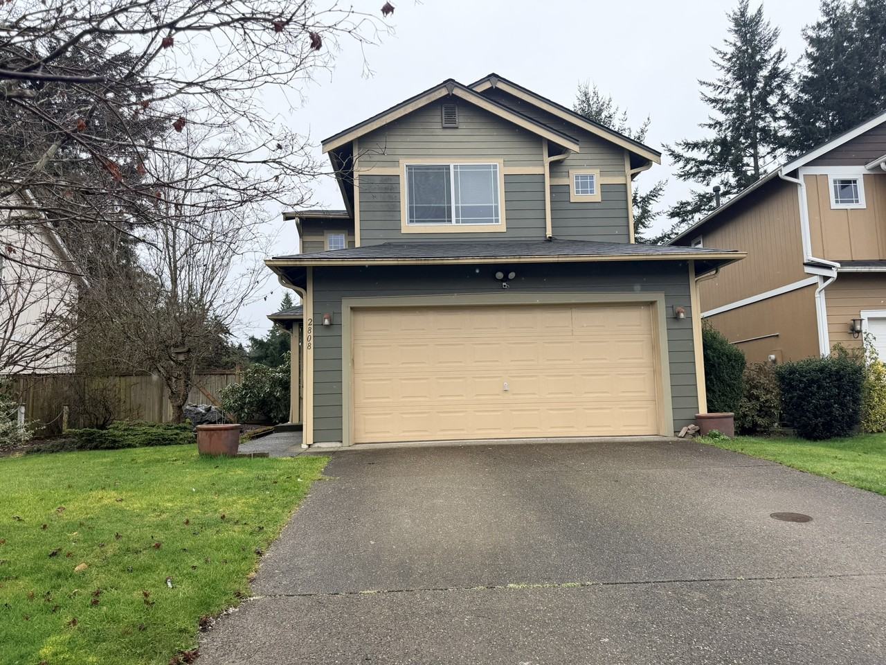 2808 187th Street East - Photo 2 of 25