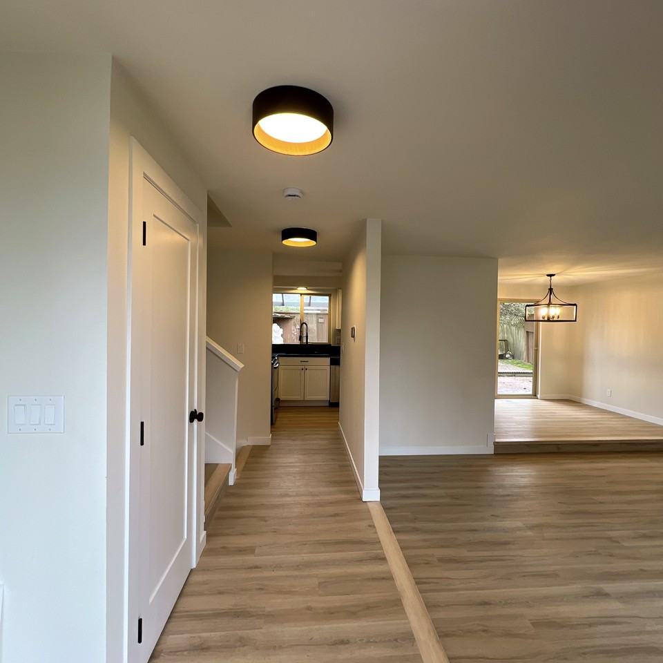 20011 35th Ave W - Photo 3 of 16