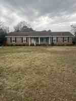 featured image of 639 N College Rd