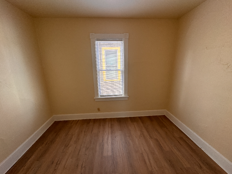 2006 W Lincoln Ave - Photo 4 of 12