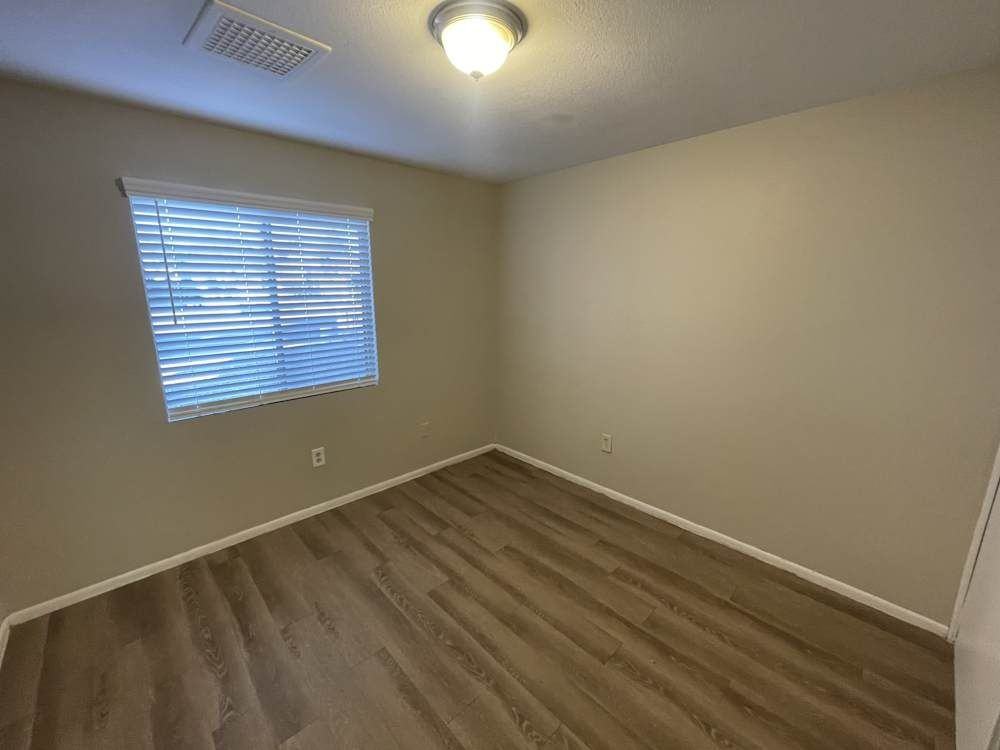 5907 W Coronado Rd - Photo 7 of 15