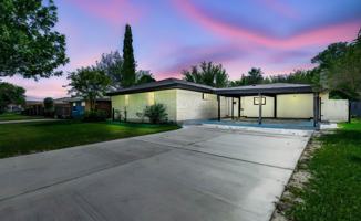 featured image of 2113 21st Ave N