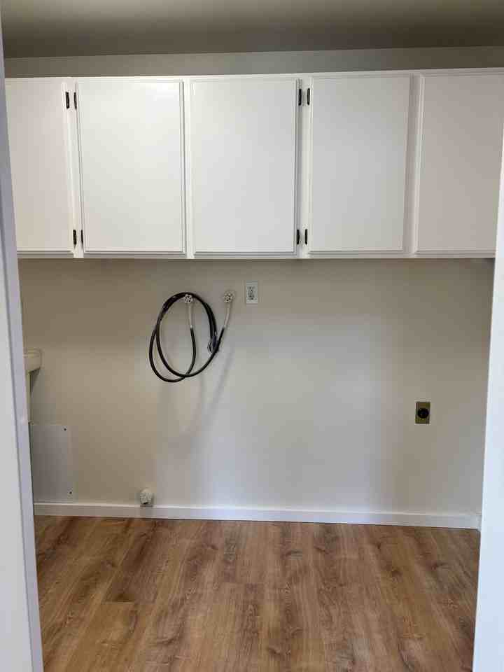 2589 14th St - Photo 4 of 18