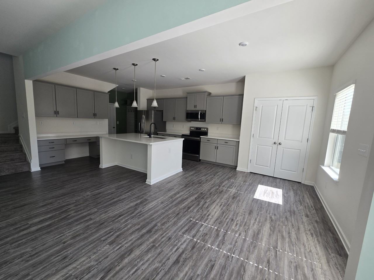 253 Cramerton Mills Pkwy - Photo 5 of 19