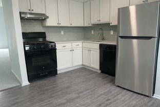 108 Seaside Ave #H - Photo 1 of 1