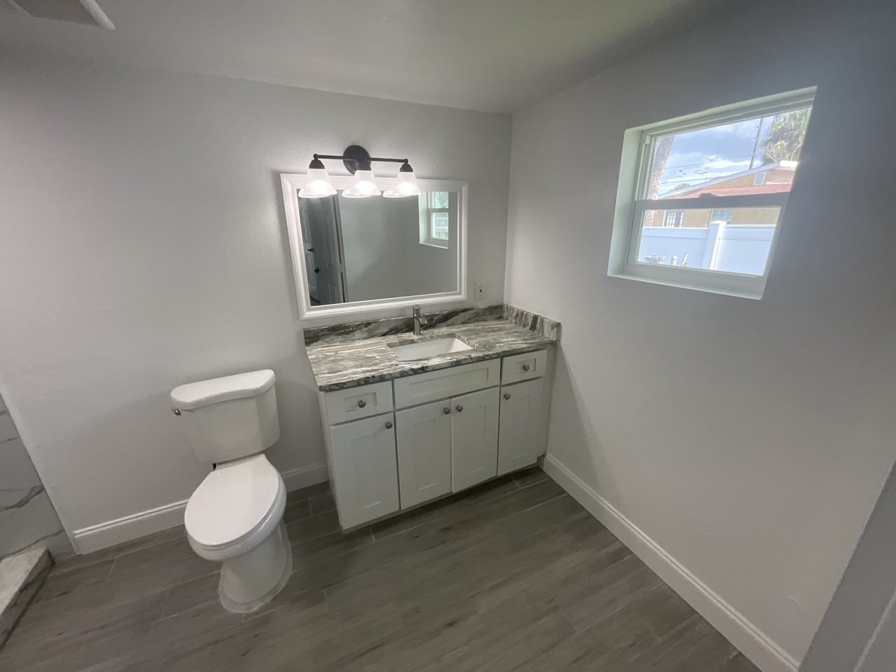 5207 Behms Ct - Photo 6 of 16