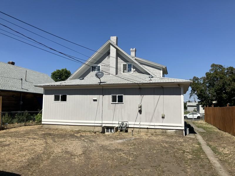 1707 W Mansfield Ave - Photo 2 of 12