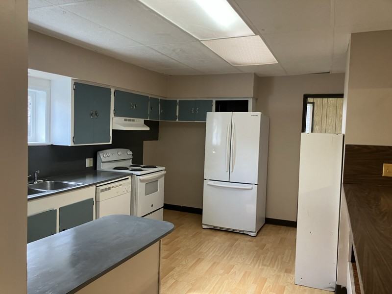 1707 W Mansfield Ave - Photo 4 of 12