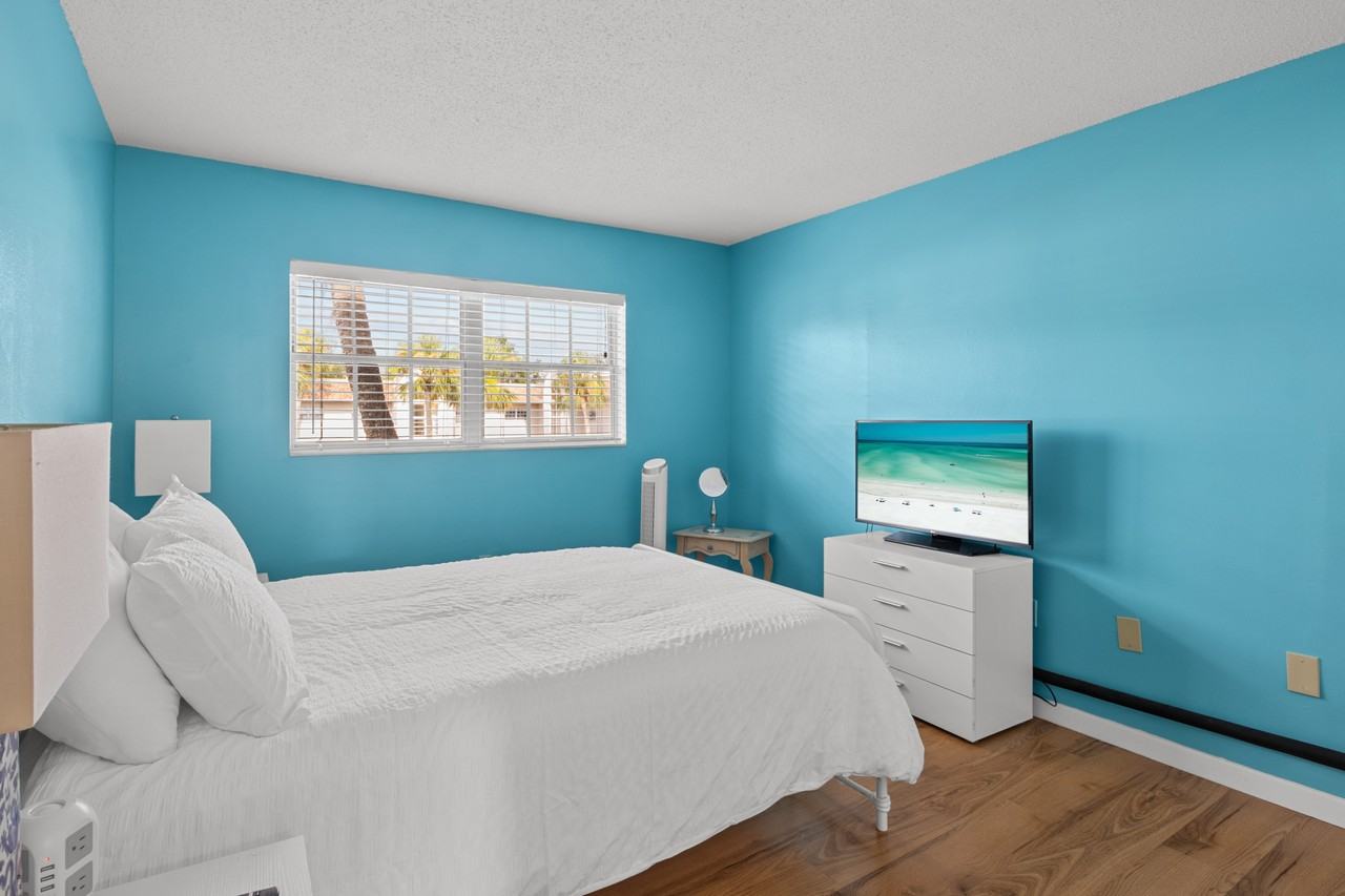 2727 75Th Ave St W Bldg. 8A #12 - Photo 5 of 6