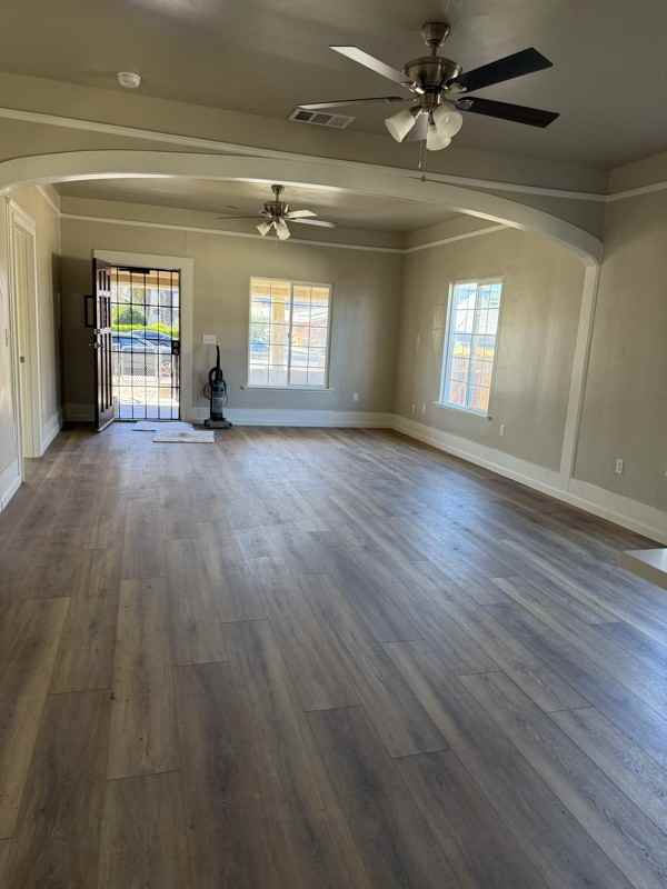 418 N Elmwood Ave - Photo 2 of 13