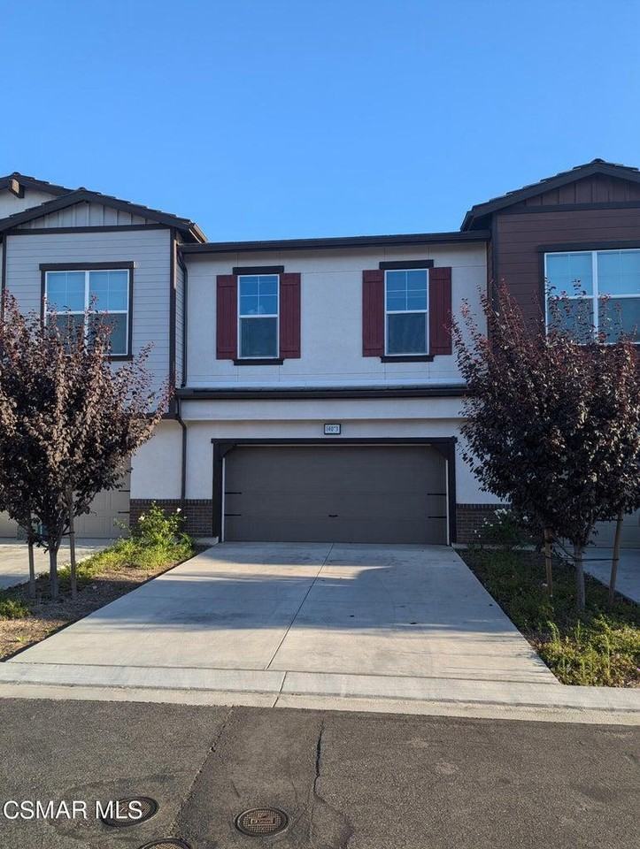 140 Farmhouse Dr - Photo 4 of 15