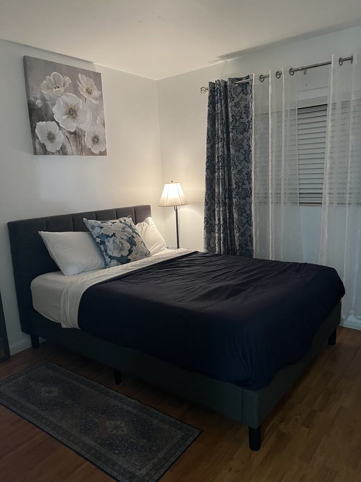 700 Windsong Cir - Photo 3 of 15