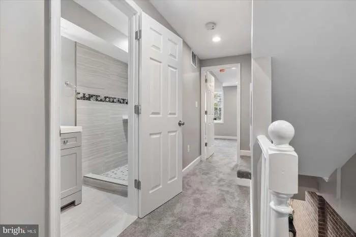 1230 W Lombard St - Photo 5 of 10