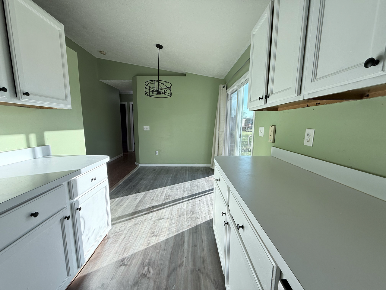 5840 Monticello Dr - Photo 5 of 14