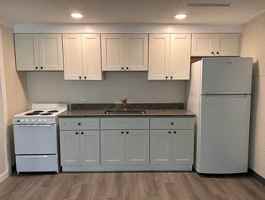 featured image of 2024 Riverdale St #6