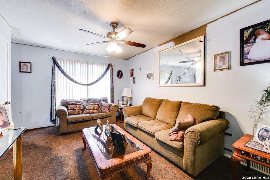 5139 Grovehill St - Photo 3 of 9