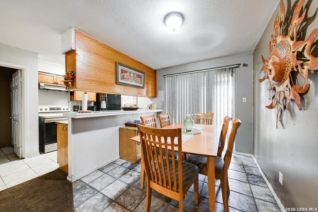 5139 Grovehill St - Photo 4 of 9