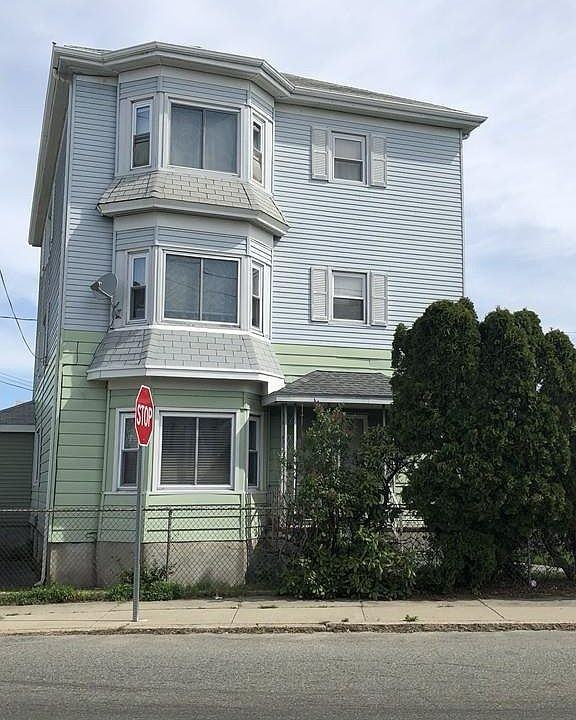 654 Alden St #2 - Photo 5 of 5